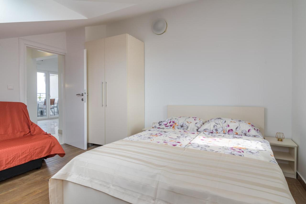 Apartments & Rooms Lavanda มาลินสกา ภายนอก รูปภาพ