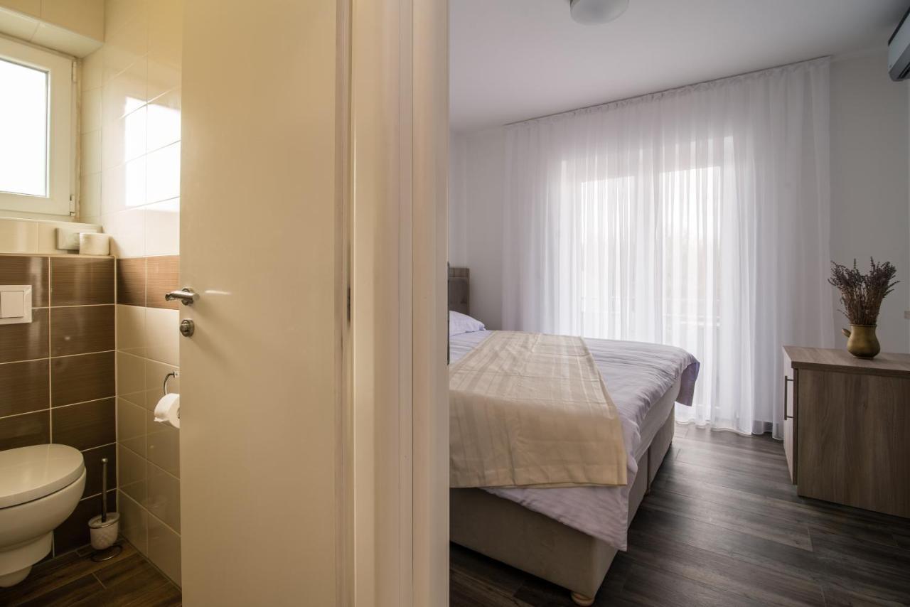 Apartments & Rooms Lavanda มาลินสกา ภายนอก รูปภาพ