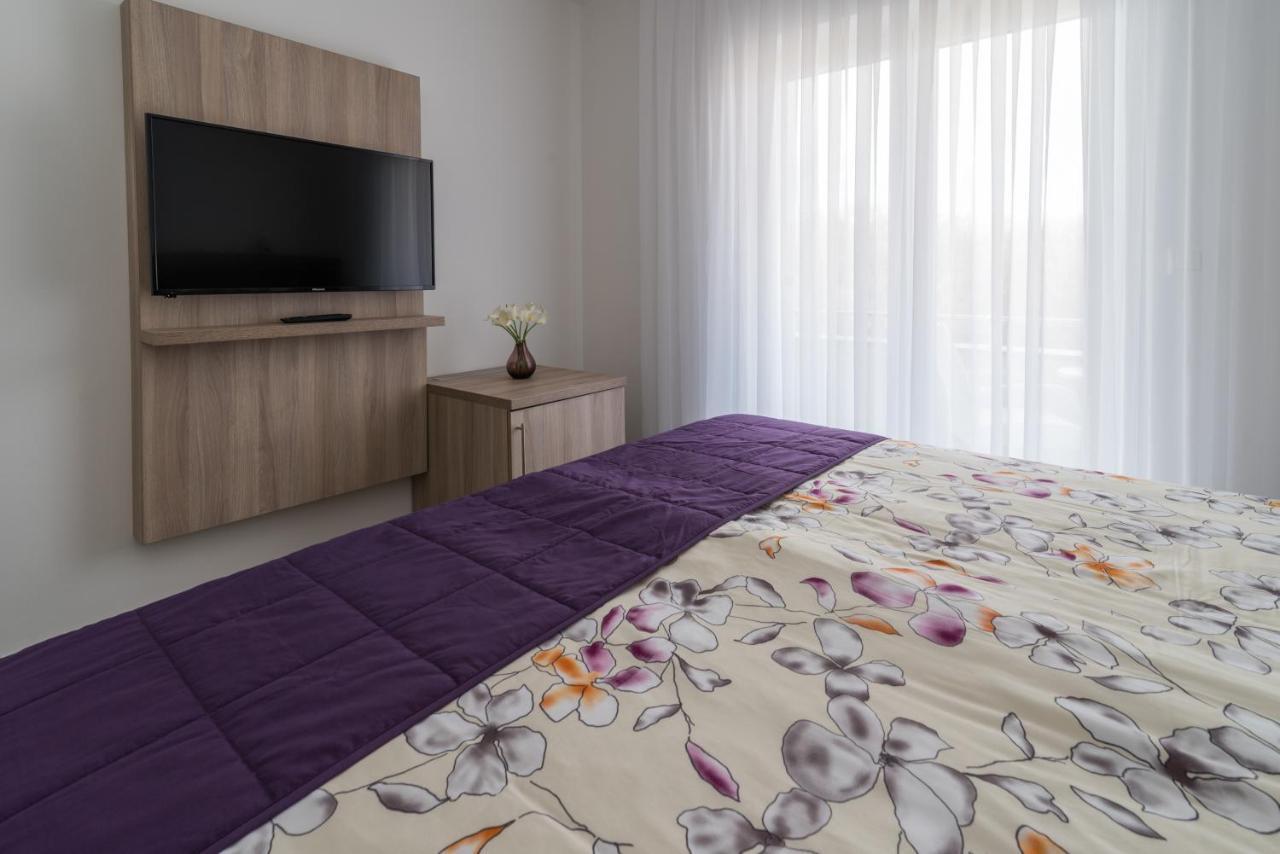 Apartments & Rooms Lavanda มาลินสกา ภายนอก รูปภาพ
